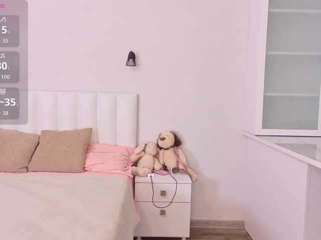 KaiaNostis live cam on BongaCams