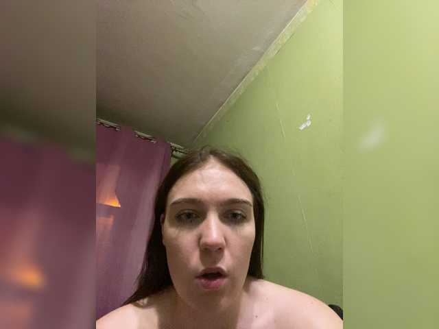 efiaado999 live cam on BongaCams