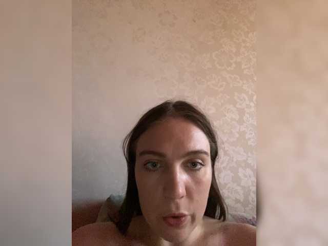 efiaado999 live cam on BongaCams