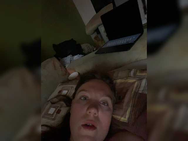 efiaado999 live cam
