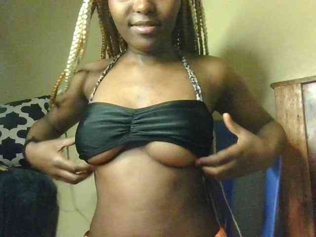 Sweetebonyy webcam