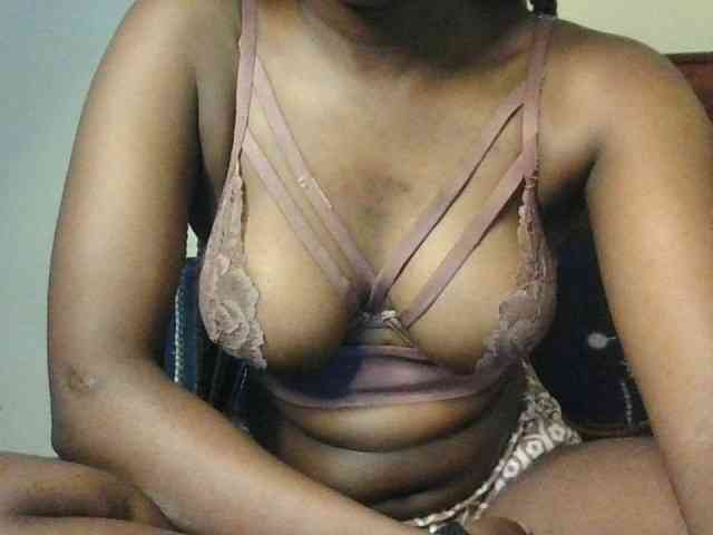Sweetebonyy webcam