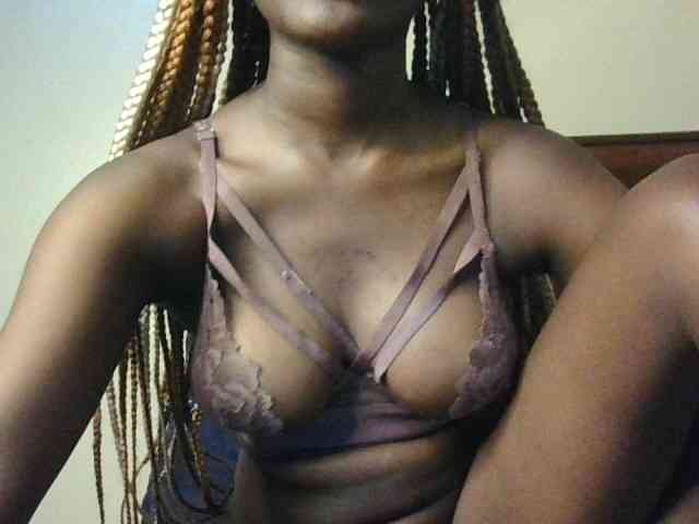 Sweetebonyy webcam