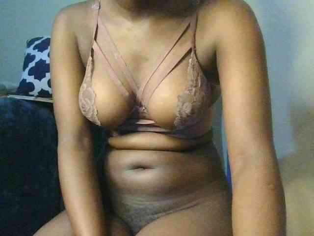 Sweetebonyy webcam