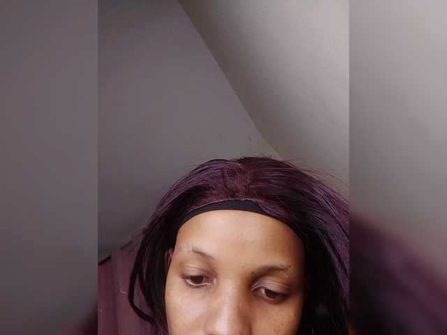 Vee-sexy10 live cam on BongaCams