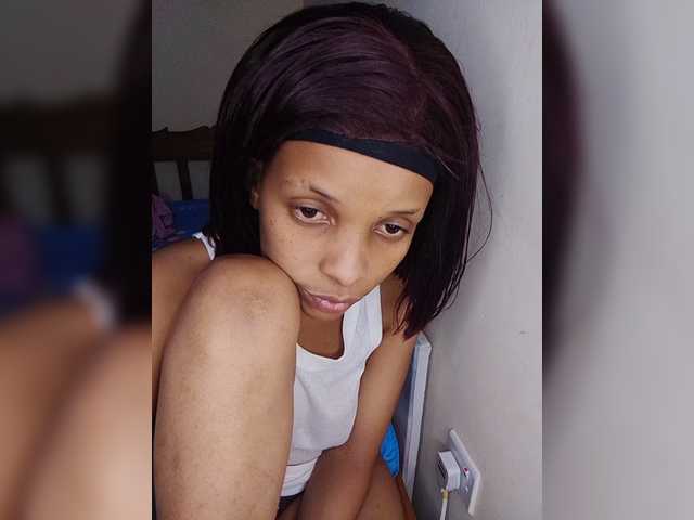 Vee-sexy10