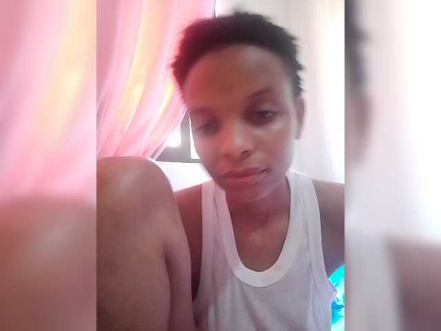 Vee-sexy10