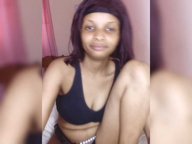 Vee-sexy10 live cam on BongaCams