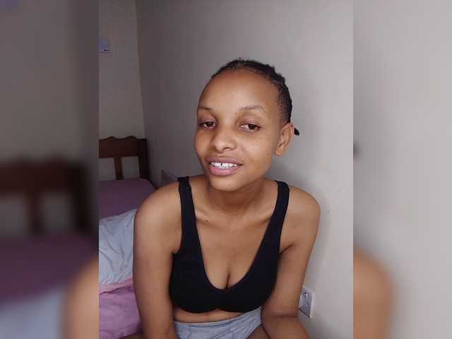 Vee-sexy10