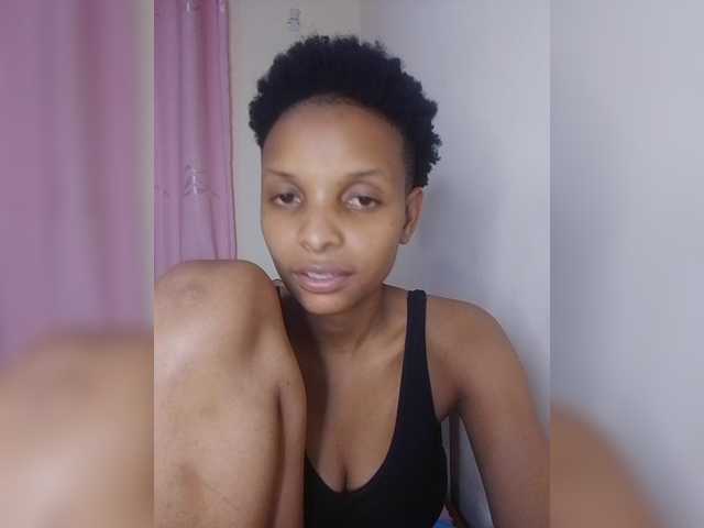 Vee-sexy10