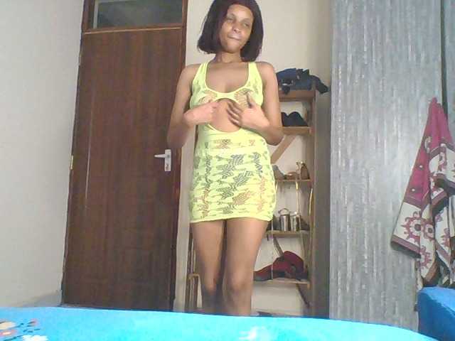 Vee-sexy10 Profile Image
