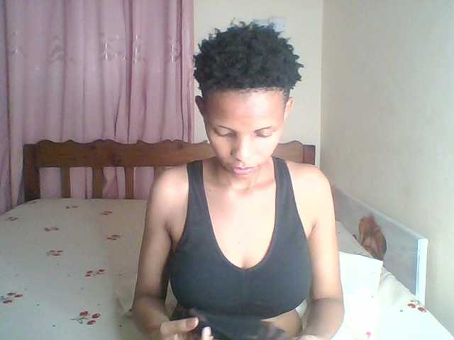 Vee-sexy10 live cam on BongaCams