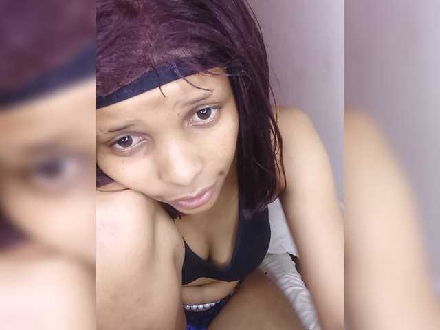 Vee-sexy10 live cam on BongaCams