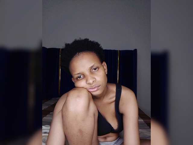 Vee-sexy10