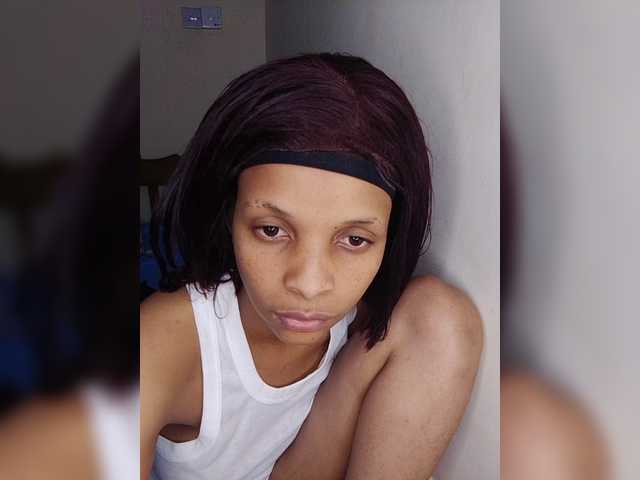 Vee-sexy10