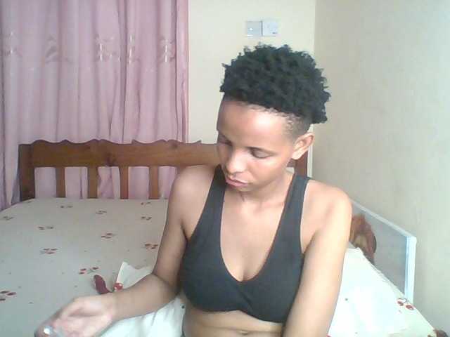 Vee-sexy10 live cam on BongaCams