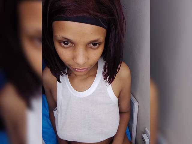 Vee-sexy10