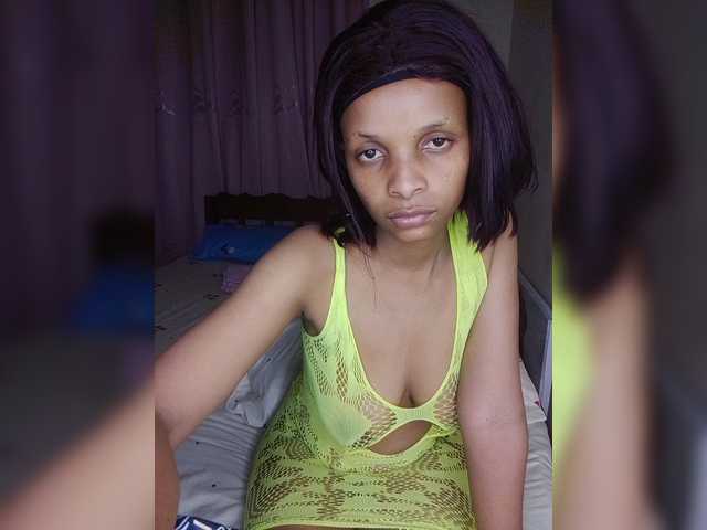 Vee-sexy10