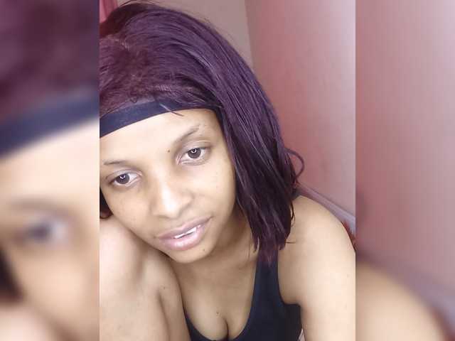 Vee-sexy10