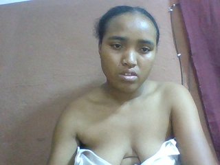 Honorine1a's Live Webcam