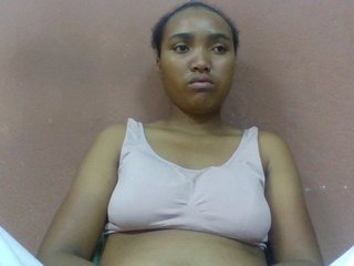 Honorine1a's Live Webcam