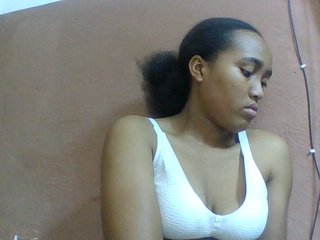 Honorine1a's Live Webcam