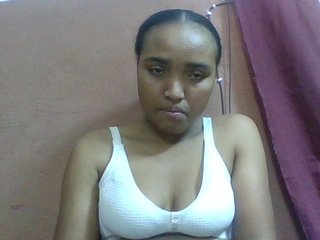 Honorine1a's Live Webcam