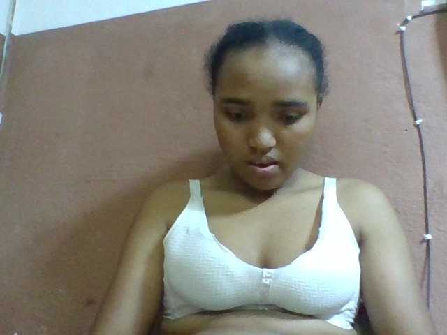 Honorine1a live cam preview