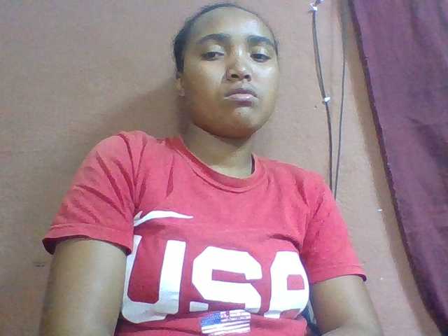 Honorine1a live cam