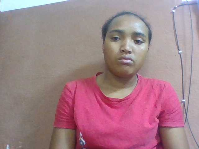Honorine1a live cam on BongaCams