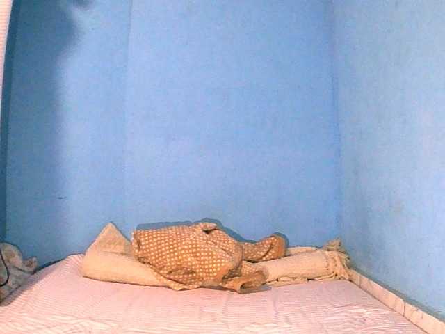 Jayssa05 live cam on BongaCams
