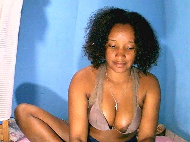 Jayssa05, en directo ahora en BongaCams