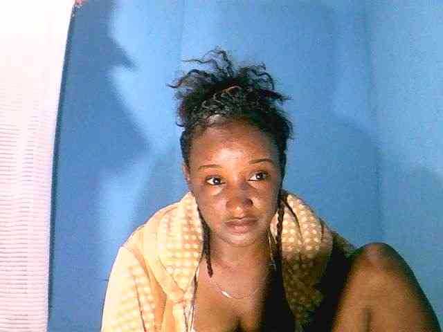 Modèle: Jayssa05