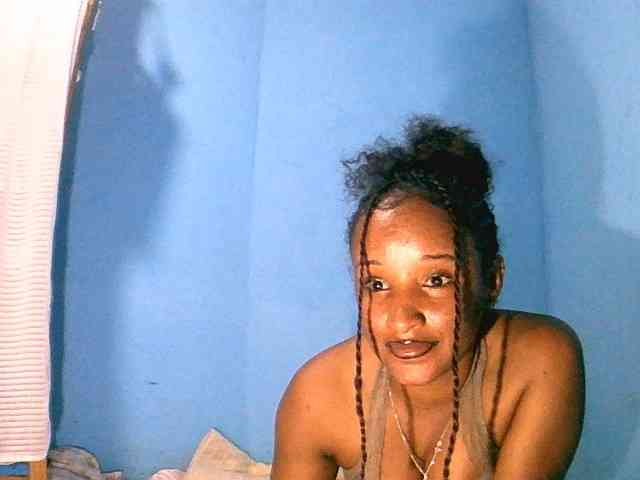 Modèle: Jayssa05