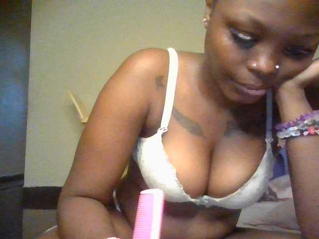 Princess333 live cam on BongaCams