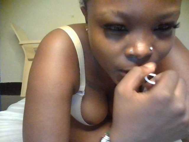 Princess333 live cam on BongaCams