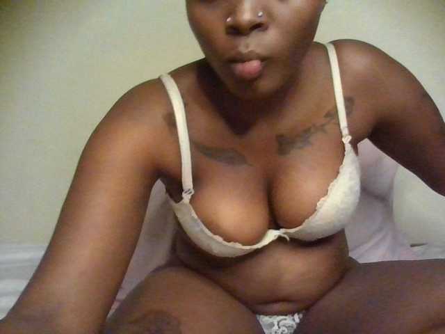 Princess333 live cam on BongaCams