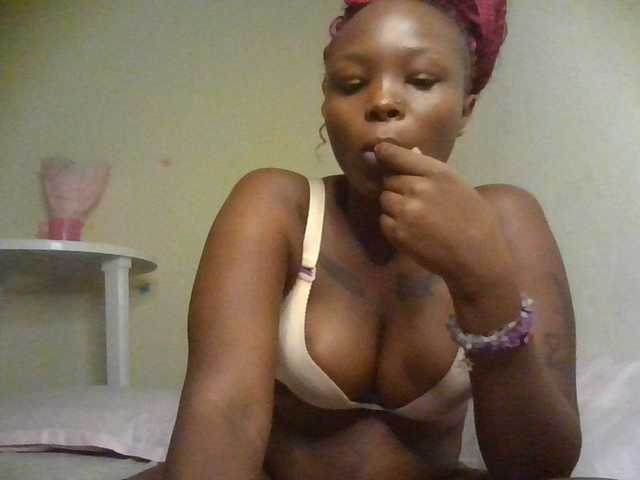 Princess333 live cam on BongaCams