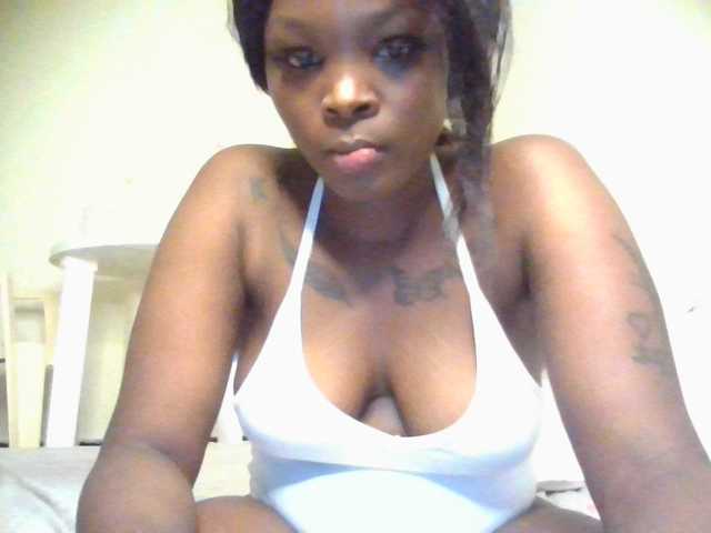 Princess333 live cam on BongaCams