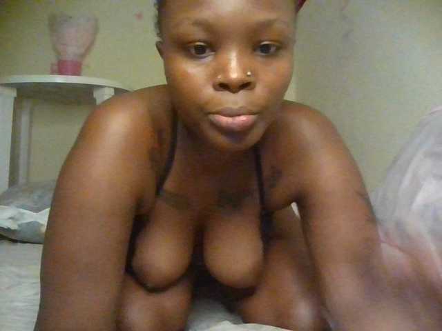Princess333 live cam on BongaCams