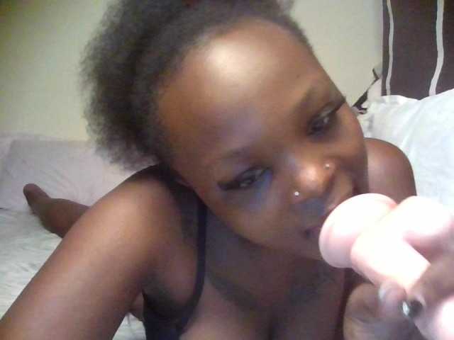 Princess333 live cam on BongaCams