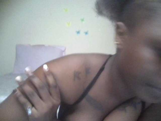 Princess333 live cam on BongaCams