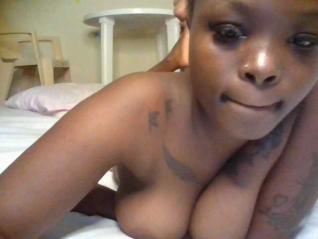 Princess333 live cam on BongaCams
