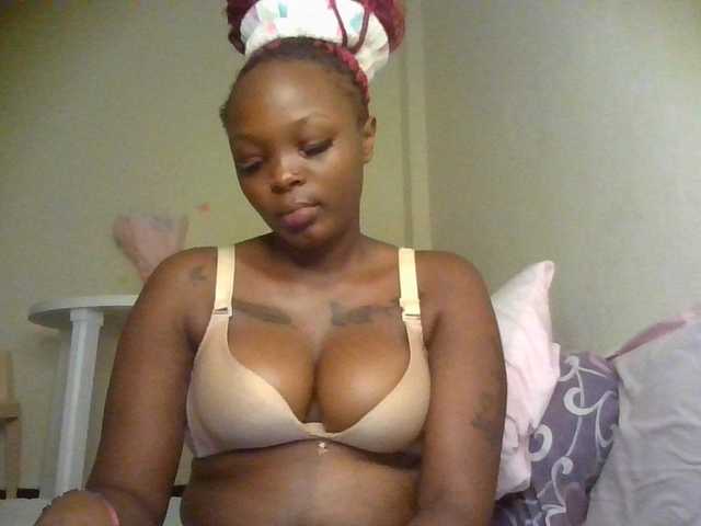 Princess333 live cam on BongaCams