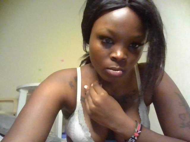 Princess333 live cam on BongaCams