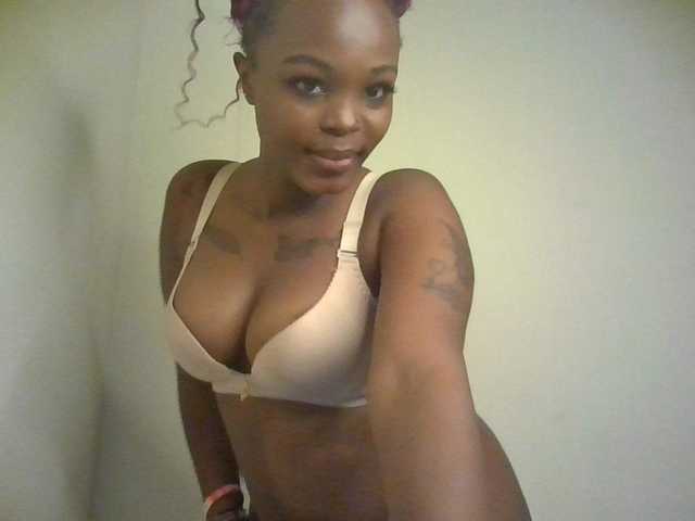 Princess333 live cam on BongaCams
