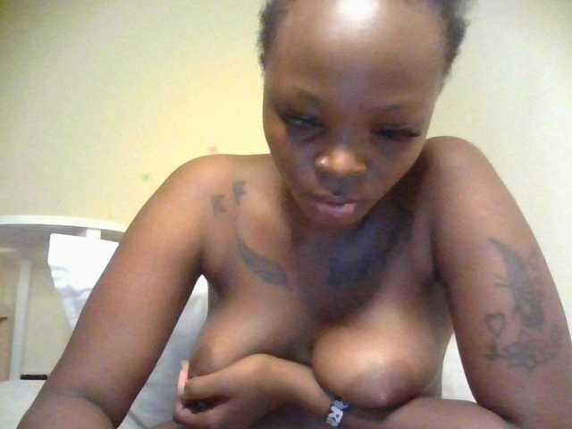 Princess333 live cam on BongaCams