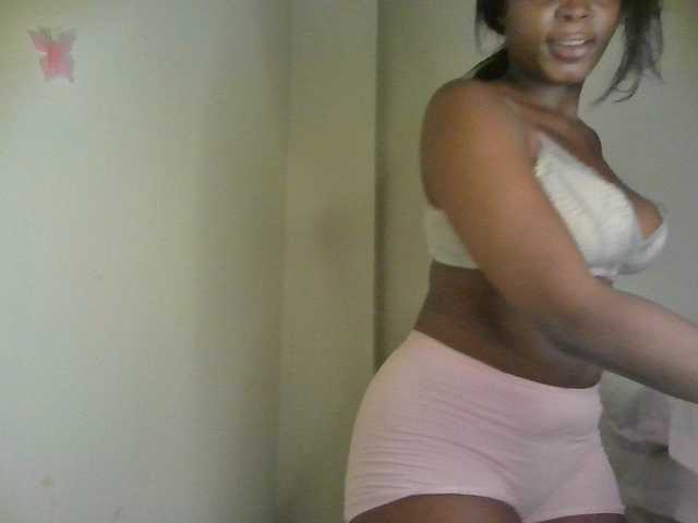 Princess333 live cam on BongaCams