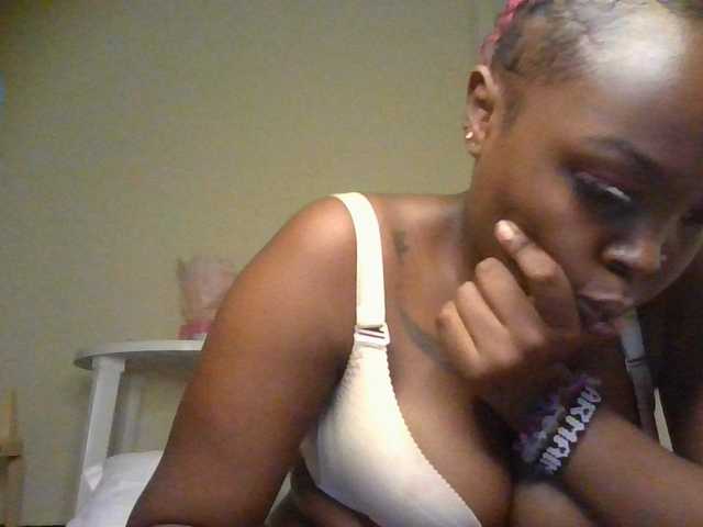Princess333 live cam on BongaCams