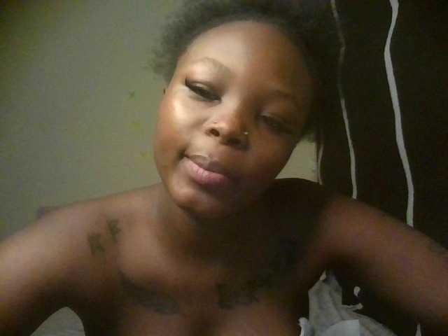 Princess333 live cam on BongaCams